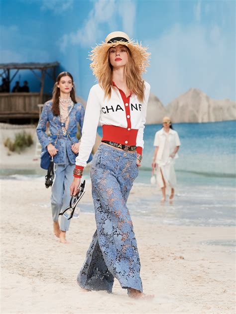 Chanel: la sfilata primavera estate 2019 a parigi